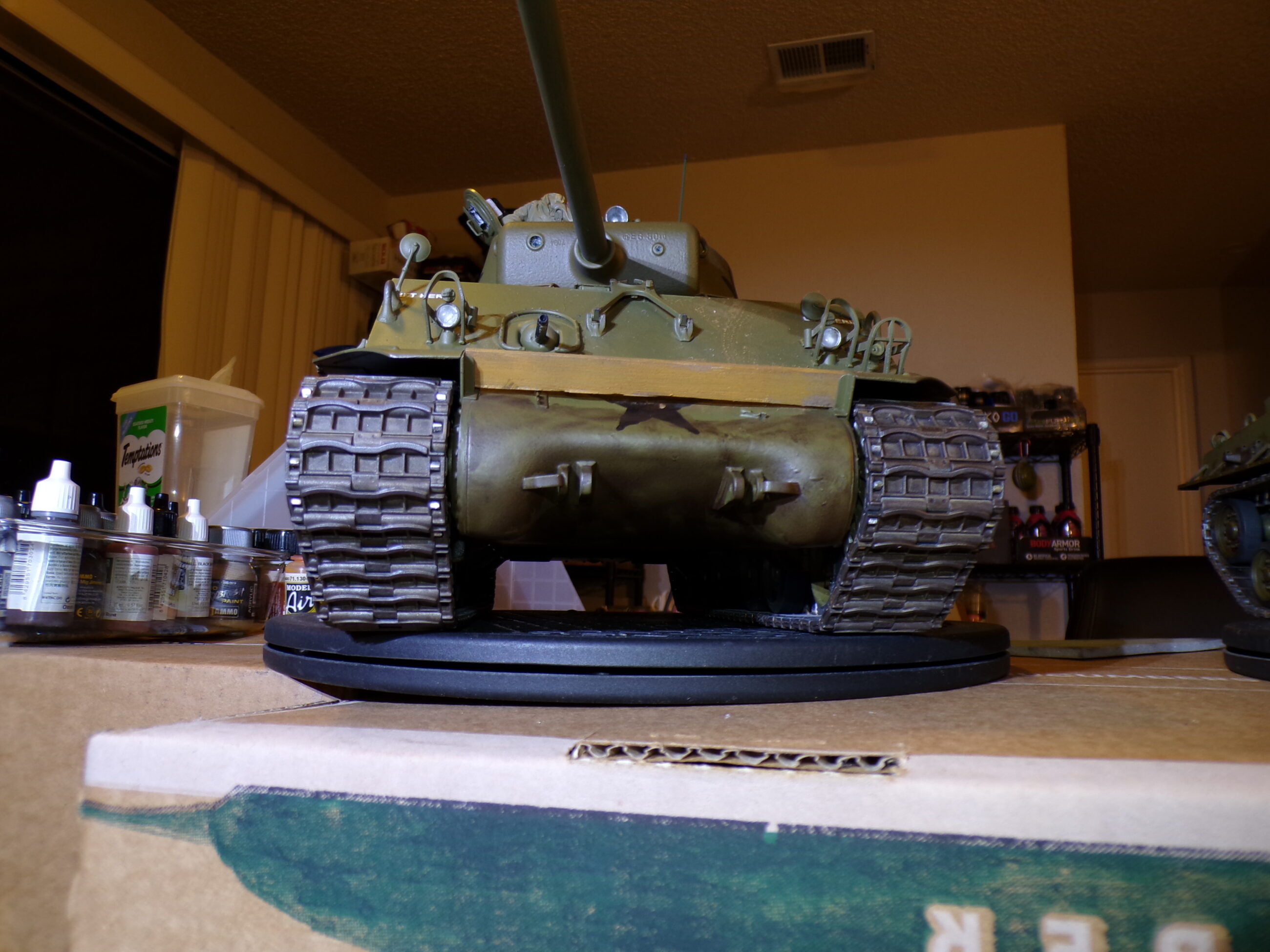 Berliner en | M4A3(75) Sherman - 9th Armored Divison - 14th Berliner en | M4A3(75) Sherman - 9th Armored Divison - 14th