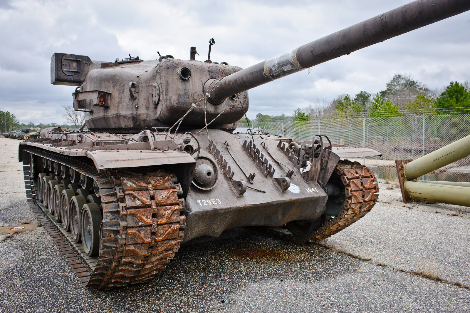 VS A03102272 M4A3 Sherman Tank Hard Track  VS 