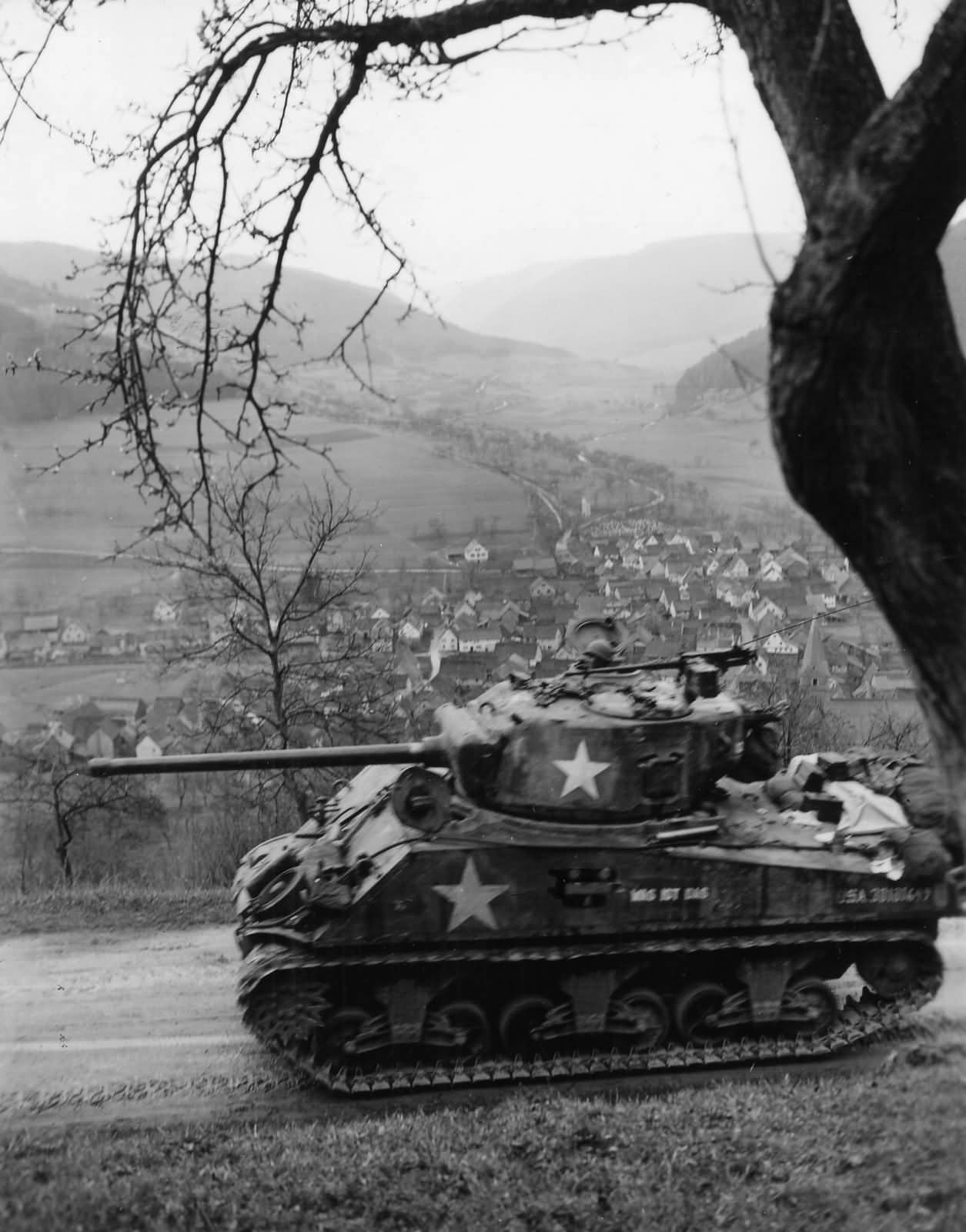 12th_Armored_Division_M4A3_Sherman_in_Schneeburg_Germany_19451