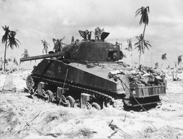 USMC-C-Tarawa-p22
