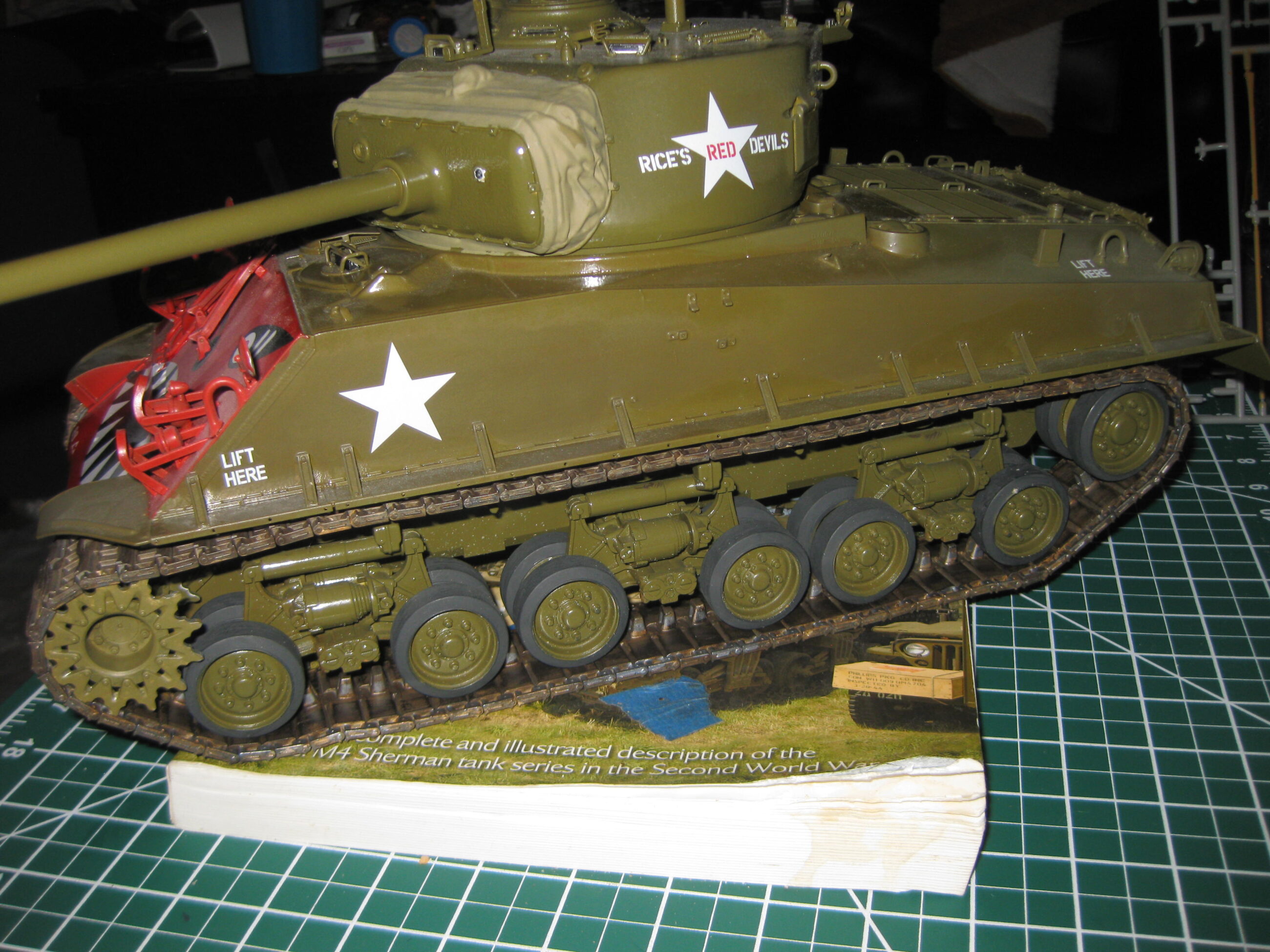 1/35 M4A3(76)W Sherman US Medium Tank pictures by riflemusket58 1/35 M4A3(76)W Sherman US Medium Tank pictures by riflemusket58