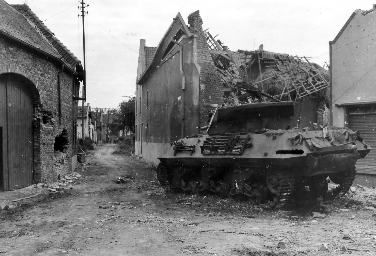 KO_M10_Wolverine_803rd_Tank_Destroyer_Battalion_Ubach_Germany_1944
