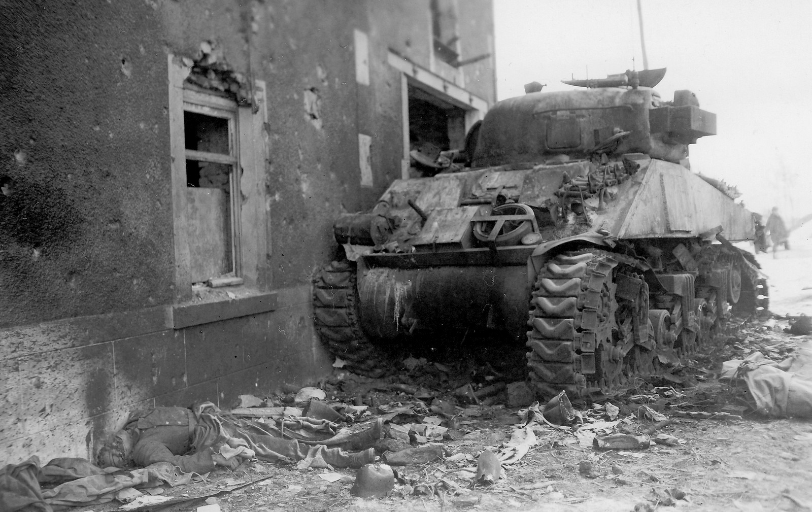 M4_Sherman_6AD_Belgium_1945